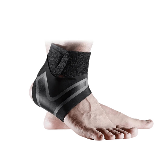Fotledsstöd i svart neopren med elastiskt stöd för fotled och fotvalv – passar vid plantar fasciit, pronation och hälsmärta