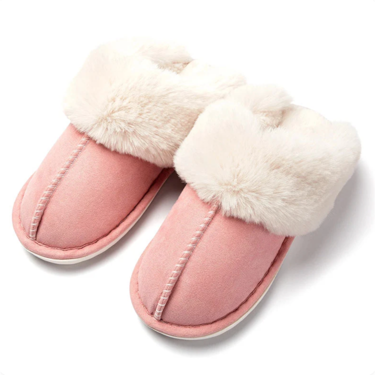 Varmfodrade tofflor i rosa med mjuk fuskpäls